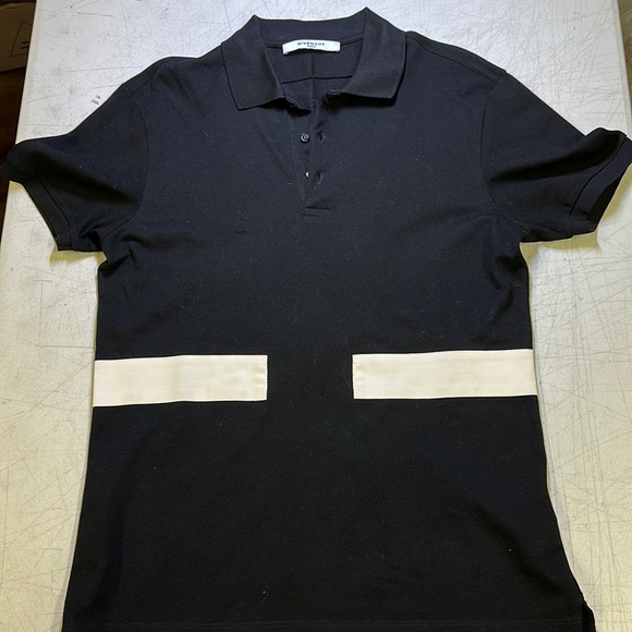 Givenchy size M polo